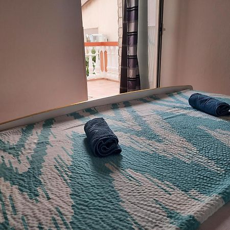Apartments Brkovic Sukošan Zimmer foto